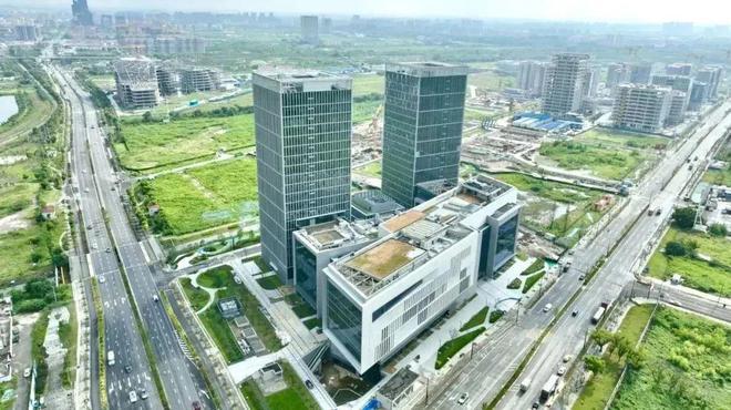 （售楼处）网站中环置地中心-2024最新价格龙8long8国际唯一网站中环置地中心润府(图5)