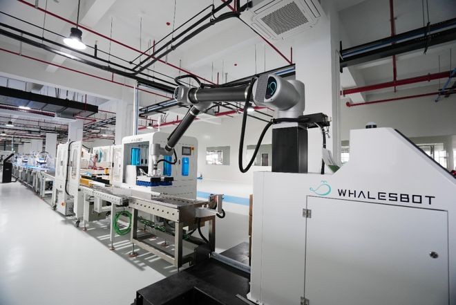 教育机器人产业基地在闵行启用覆盖3—22岁！全球首个AI(图5)