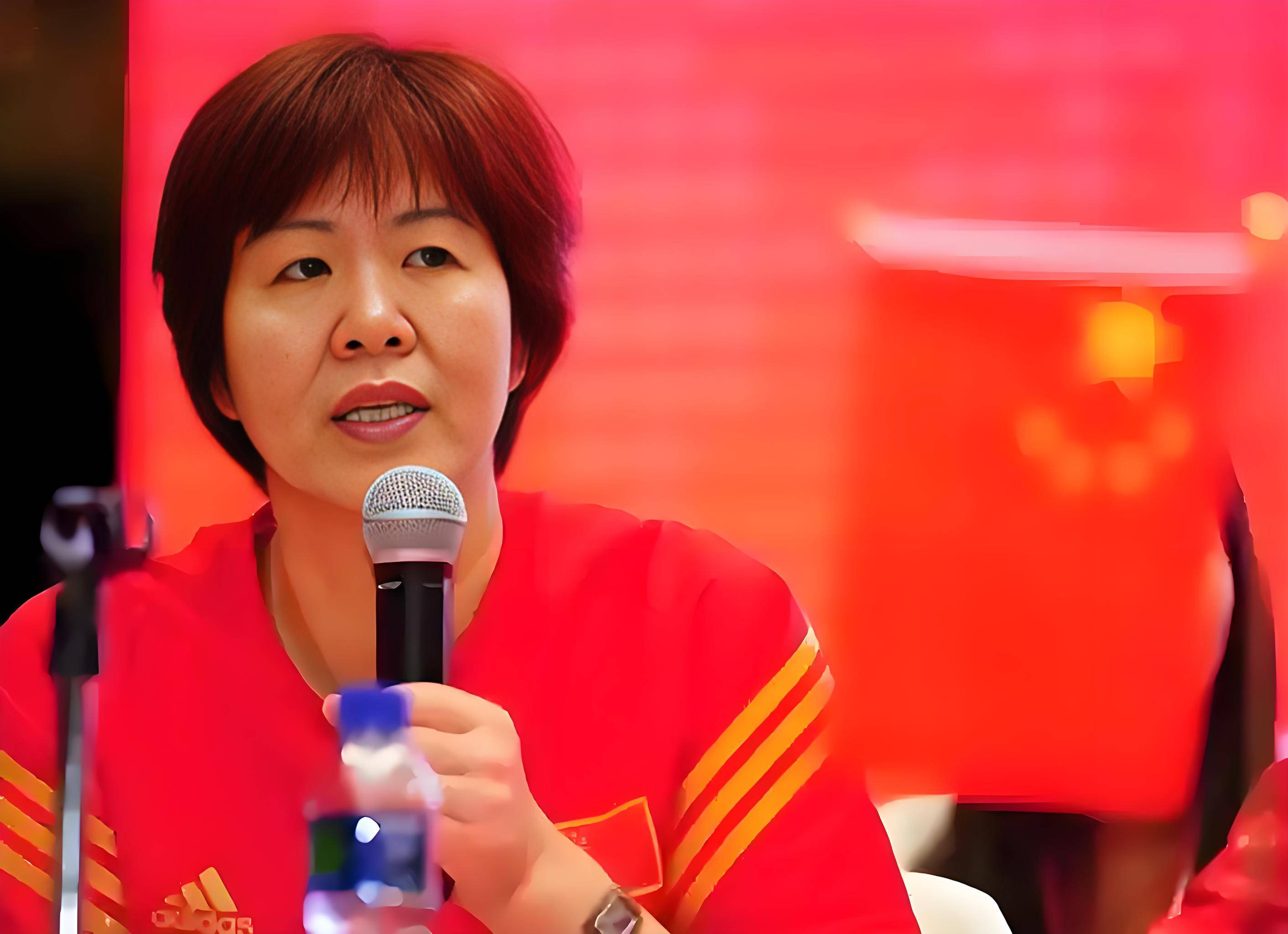明：中国第一个体育直播谈话节目的诞生央视杨君访谈央视体育中心副主任程志(图16)